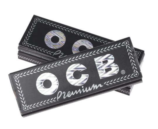 OCB Black Premium 1 1/4 Papers