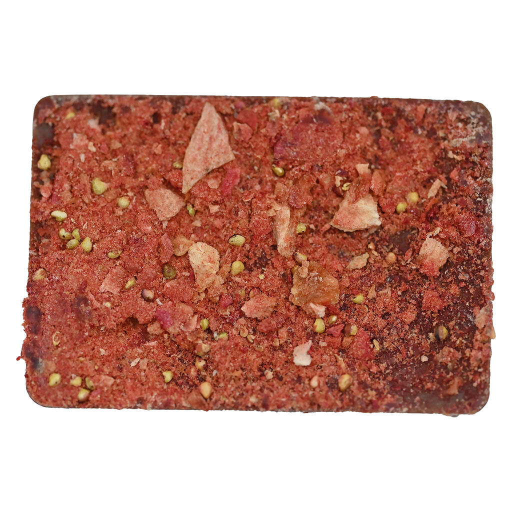 Strawberry Layered Cake Milk Chocolate